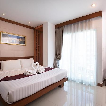 The Patong Center Hotel Exteriör bild